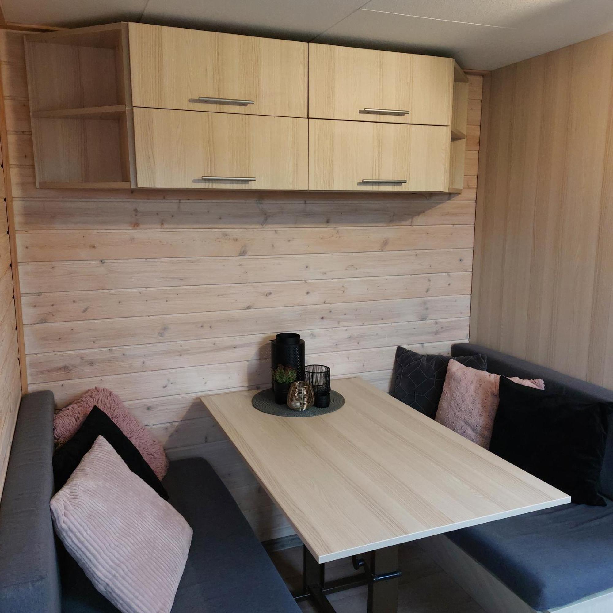 Zeeuwse Chalet Voor 2 Personen Сероскерке Экстерьер фото
